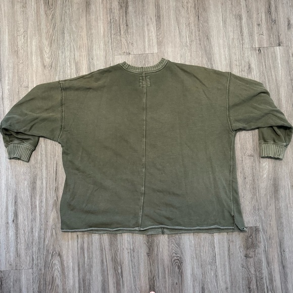 Aerie Olive Green Oversized Distressed Sweatshirt Womens Size Large - Picture 7 of 10